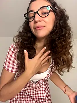 uniquerossie online show from 6, 1, 2026