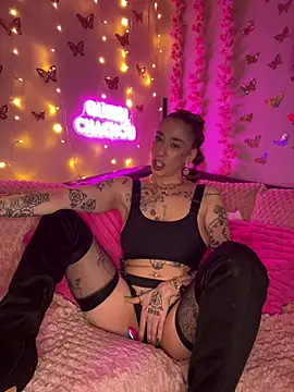 Chachou000 online show from 17, 3, 2025