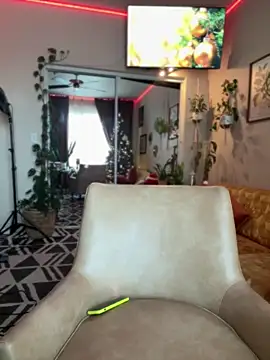 lexi luv online show from 15, 12, 2024