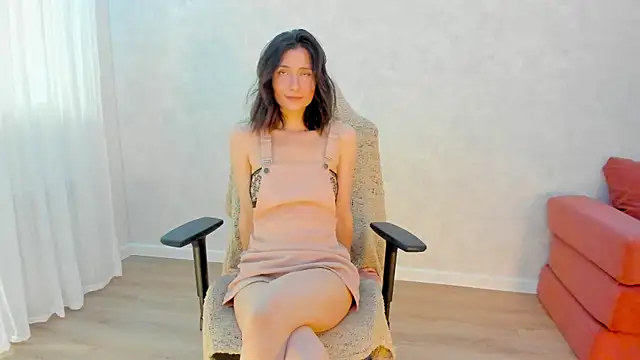Snapshot of crystalnut chatting on 11, 7, 2026 crystalnut online show from 11, 7, 2026