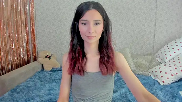 crystalnut online show from 15, 3, 2025