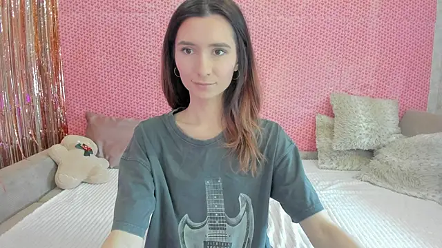 crystalnut online show from 6, 2, 2025