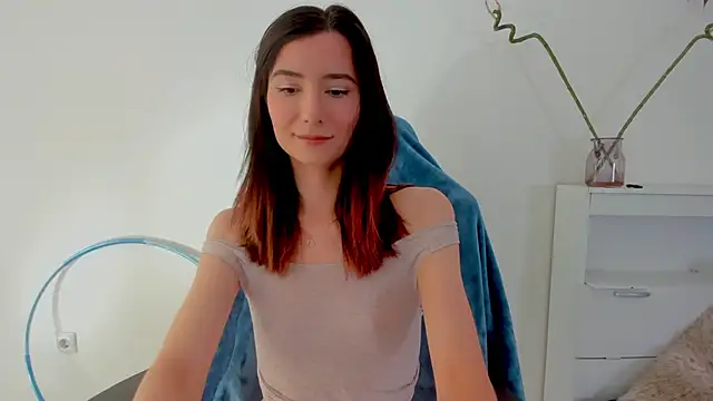 crystalnut online show from 20, 9, 2025