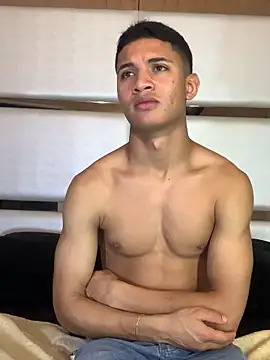 ALAN SANTHOS online show from 4, 10, 2025