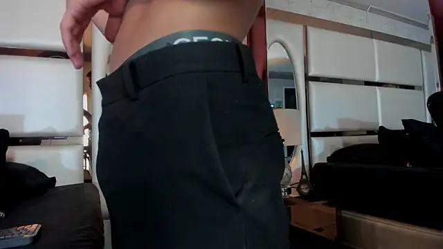 ALAN SANTHOS online show from 19, 9, 2025