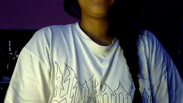 charming karishma online show from 23, 11, 2025