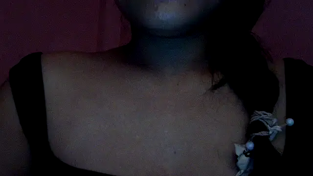 charming karishma online show from 11, 9, 2025