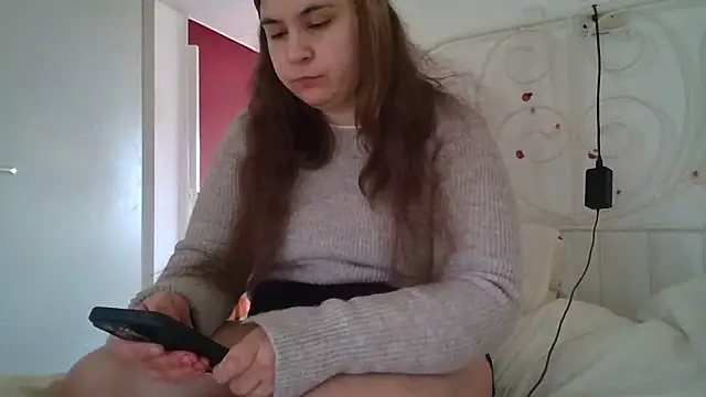 Snapshot of meganaughtycouple25 chatting on 26, 2, 2025 meganaughtycouple25 online show from 26, 2, 2025