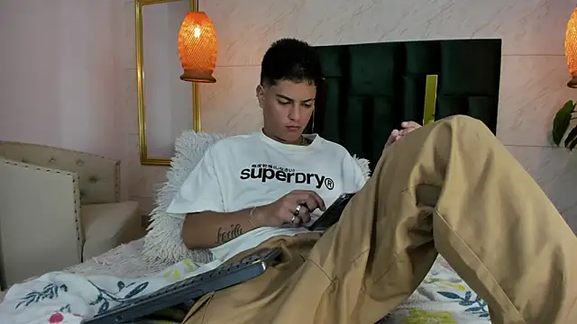 Snapshot of Levy_Steve chatting on 6, 11, 2025 Levy Steve online show from 6, 11, 2025