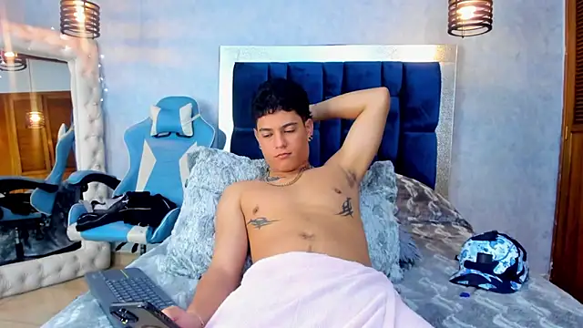 Snapshot of Levy_Steve chatting on 7, 3, 2025 Levy Steve online show from 7, 3, 2025