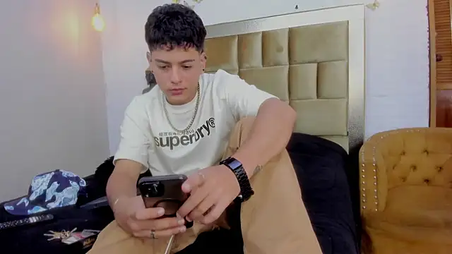 Snapshot of Levy_Steve chatting on 11, 3, 2025 Levy Steve online show from 11, 3, 2025