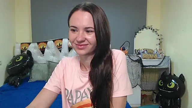 KaraCriegs online show from 16, 10, 2025