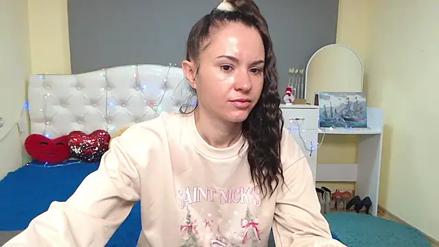 KaraCriegs online show from 5, 12, 2025