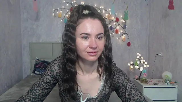 KaraCriegs online show from 7, 4, 2026