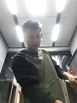 Snapshot of Xpj123 chatting on 2, 10, 2025 Xpj123 online show from 2, 10, 2025