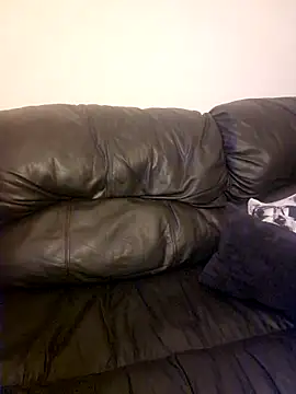 An g elly online show from 26, 10, 2025