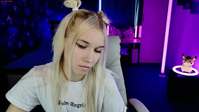 ShhhO O online show from 11, 10, 2025