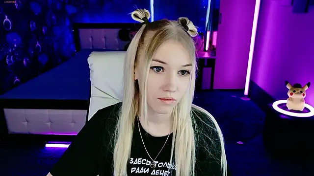 Snapshot of ShhhO_O chatting on 30, 3, 2026 ShhhO O online show from 30, 3, 2026