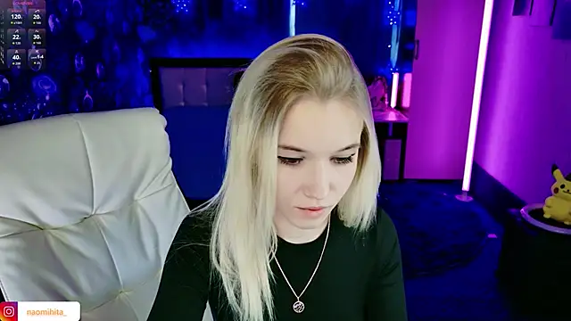 Snapshot of ShhhO_O chatting on 11, 3, 2026 ShhhO O online show from 11, 3, 2026