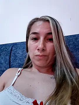 Snapshot of Iris_love18 chatting on 18, 2, 2026 Iris love18 online show from 18, 2, 2026