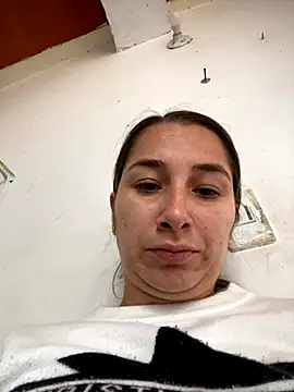 Iris love18 online show from 17, 11, 2025