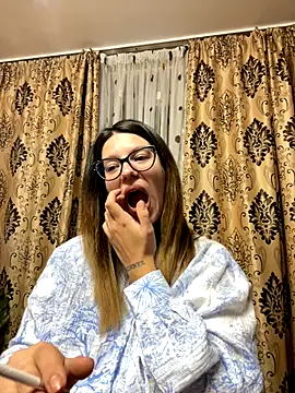 NadiraNoor online show from 31, 10, 2025