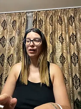 NadiraNoor online show from 27, 10, 2025