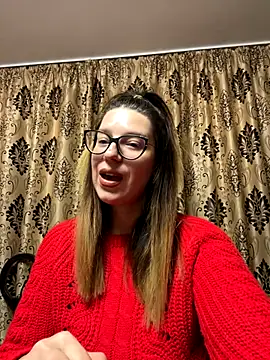 NadiraNoor online show from 26, 10, 2025