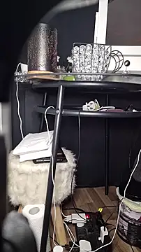 Ina HotX online show from 20, 3, 2025