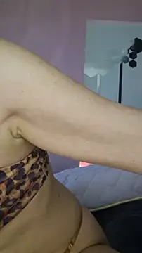 Ina HotX online show from 20, 2, 2025