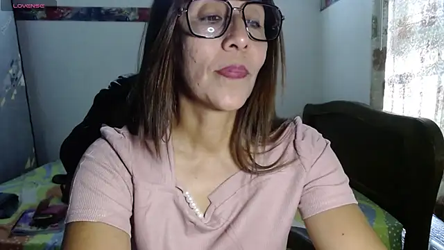 Snapshot of horny_paty chatting on 9, 5, 2026 horny paty online show from 9, 5, 2026
