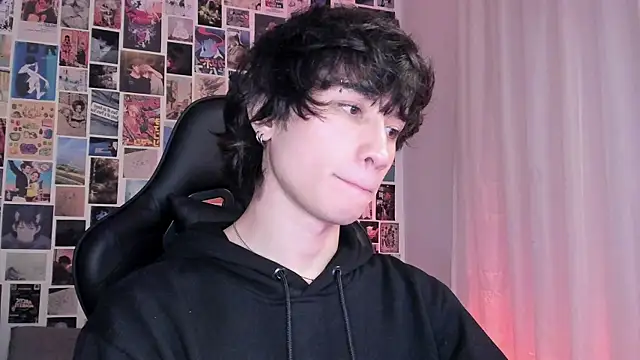 Snapshot of liamelf chatting on 14, 1, 2025 liamelf online show from 14, 1, 2025