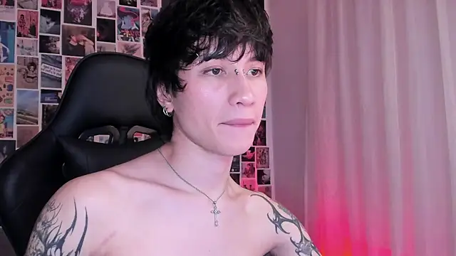 Snapshot of liamelf chatting on 19, 1, 2025 liamelf online show from 19, 1, 2025