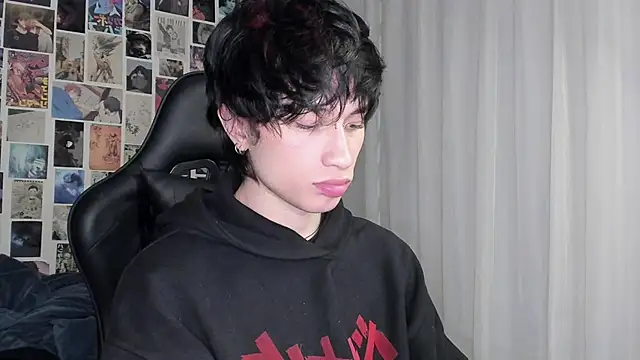 Snapshot of liamelf chatting on 19, 9, 2025 liamelf online show from 19, 9, 2025