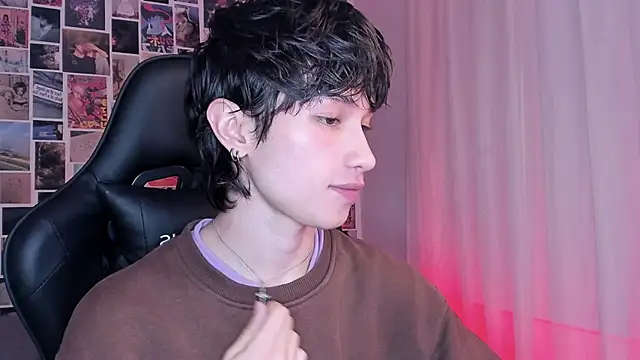 Snapshot of liamelf chatting on 25, 1, 2025 liamelf online show from 25, 1, 2025