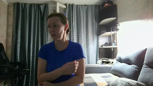 WindChristy online show from 10, 10, 2025