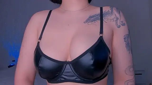 MeowRinnie online show from 5, 10, 2025