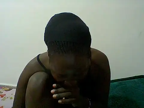Snapshot of Creamy_Hotpussy25 chatting on 14, 7, 2026 Creamy Hotpussy25 online show from 14, 7, 2026