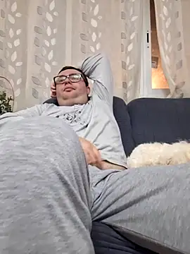 Javier bear online show from 20, 3, 2026