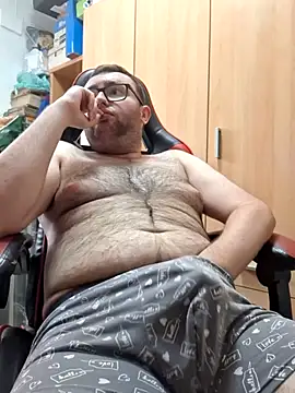 Snapshot of Javier_bear chatting on 30, 4, 2026 Javier bear online show from 30, 4, 2026