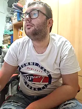 Javier bear online show from 10, 6, 2026