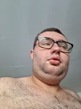 Javier bear online show from 21, 10, 2025