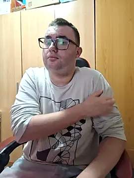 Javier bear online show from 3, 4, 2026