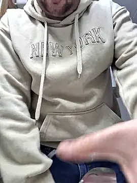 Javier bear online show from 13, 1, 2026