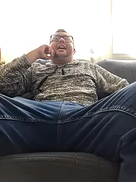 Javier bear online show from 12, 2, 2026