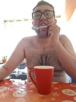 Snapshot of Javier_bear chatting on 22, 5, 2026 Javier bear online show from 22, 5, 2026