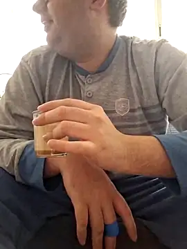 Javier bear online show from 14, 3, 2026