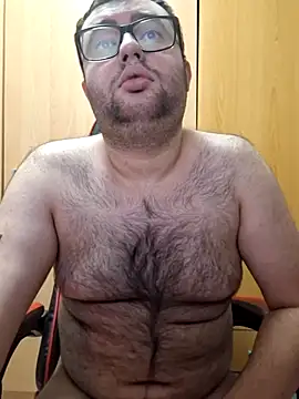 Javier bear online show from 9, 3, 2026