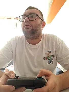 Javier bear online show from 2, 10, 2025