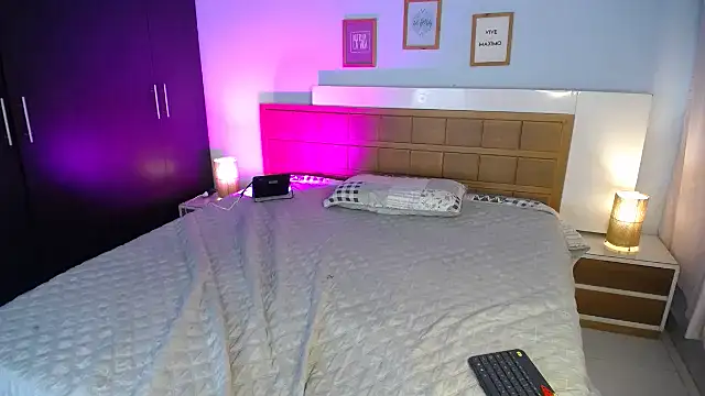 ShanonLe online show from 21, 3, 2025